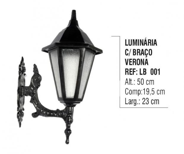 Luminária com Braço Verona